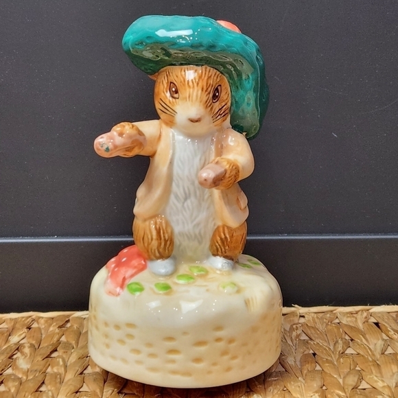 VINTAGE 1988 Schmid Old Benjamin Bunny Music Box Ceramic Figurine Beatrix Potter - Picture 3 of 12